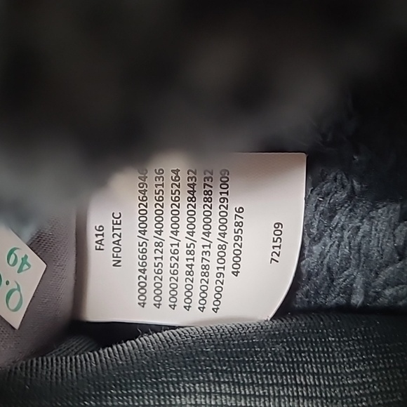 The North Face Women's Emerald Green High-Piled Fleece Zip Jacket - Size S - Picture 13 of 14